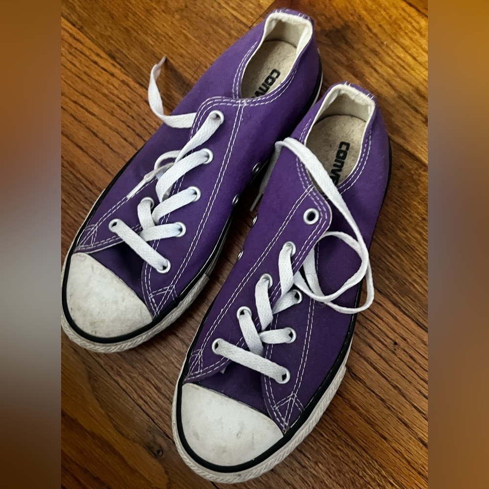 Converse All Star Chuck Taylor Low Electric Purple